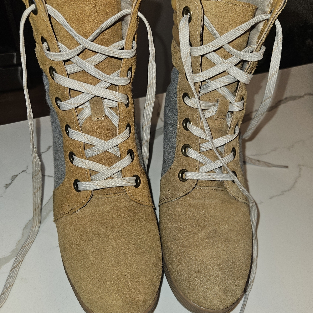 Serra Tan and Gray Lace Up Boots - Picture 4 of 9